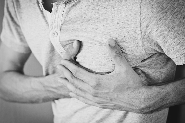 This image has an empty alt attribute; its file name is heartache-1846050_640.jpg