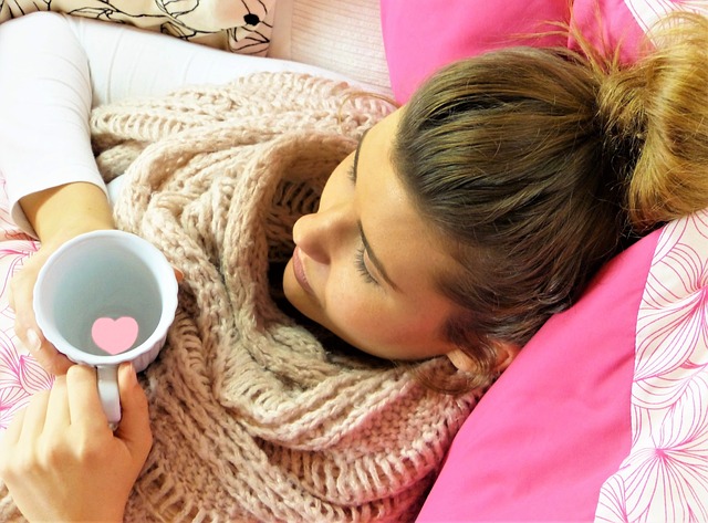 This image has an empty alt attribute; its file name is young-woman-2239269_640.jpg
